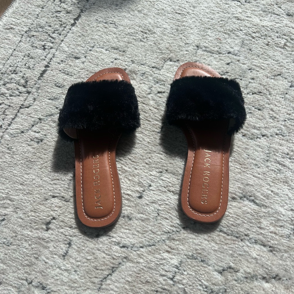 NWOT Never Worn Jack Rogers Black Furry Slide Sandals